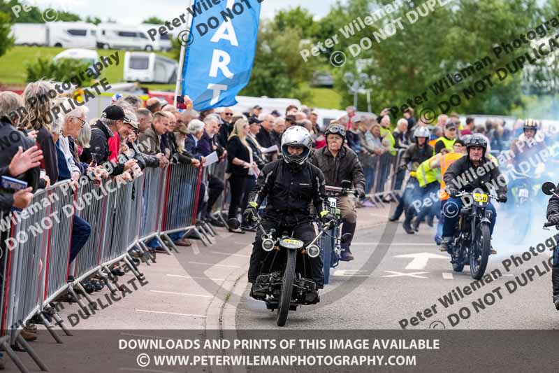 Vintage motorcycle club;eventdigitalimages;no limits trackdays;peter wileman photography;vintage motocycles;vmcc banbury run photographs